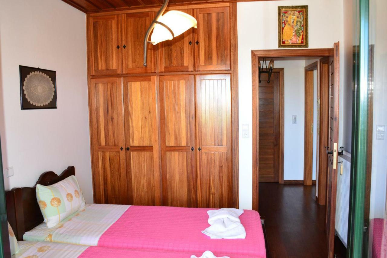 Villa Artemis Aegina Exterior photo