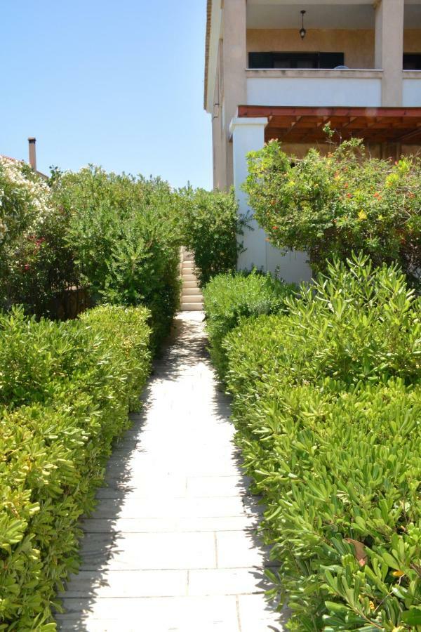 Villa Artemis Aegina Exterior photo